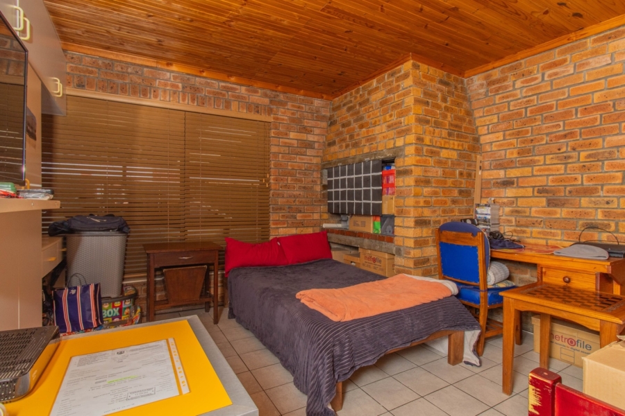 3 Bedroom Property for Sale in Kleinmond Western Cape